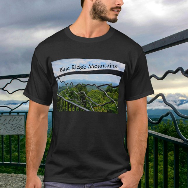 Blue Ridge Mountains WNC Fotografy T-Shirt (Von Creator hochgeladen)