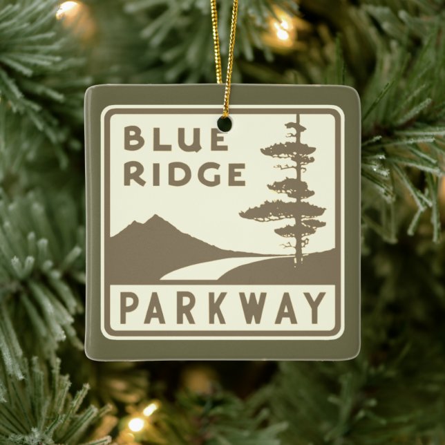 Blue Ridge Parkway Schild Keramikornament (Baum)
