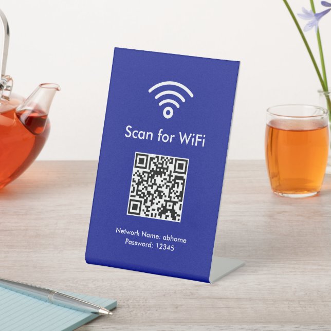 Blue Scan for WiFi Custom QR-Code Beruflich Sockelschild (In SItu)