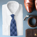 Blue Scottish Tartan Chic Stylish Pattern Krawatte<br><div class="desc">Dieses Design zeichnet sich durch ein schlichtes,  blaues Tartan-Muster #tartan #scottish #fashion #modischen #stylish #trendy #Krawatte #passaccessoires #gift #gift#gifts #giftsforhim #giftsforhim #giftsforboys #giftsemmen</div>