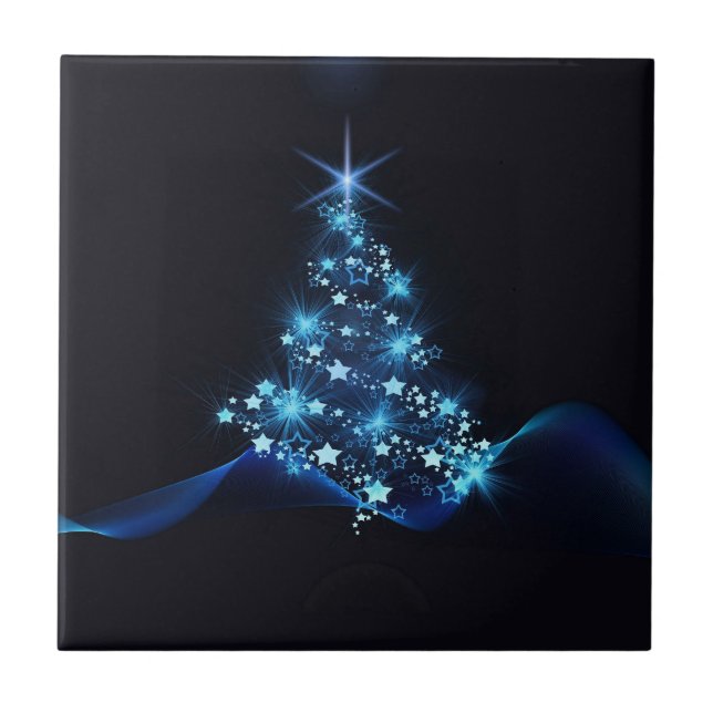 Blue Shine of Stars on Christmas Tree Dark Fliese (Vorderseite)