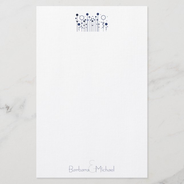 Blue Simple Floral Dot Personalisiert Stationery Briefpapier (Vorderseite)