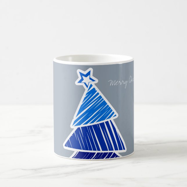 Blue Sketchy Christmas Tree Tasse (Mittel)