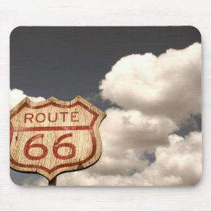Blue Skies auf Route 66 Mousepad