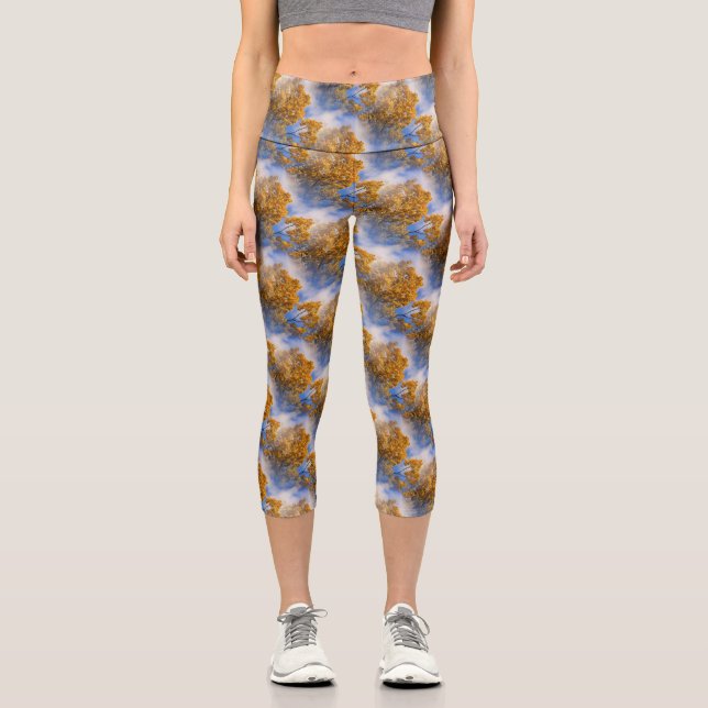 Blue Sky Herbst lässt Naturkunst Capri Leggings (Vorderseite)