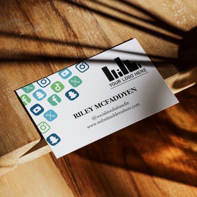 Blue Social Media Icons Logo Influencer Podcaster Visitenkarte (Von Creator hochgeladen)