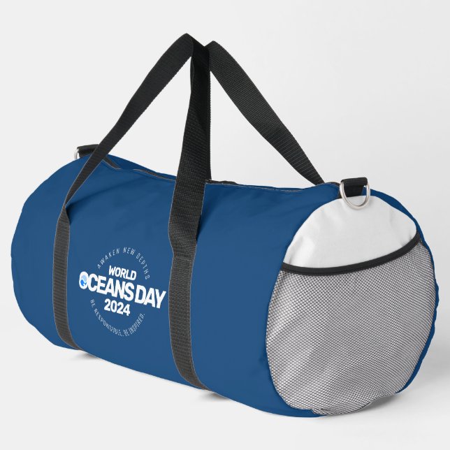Blue Stylized Earth Waves Duffle Bag (Rechte Ecke)