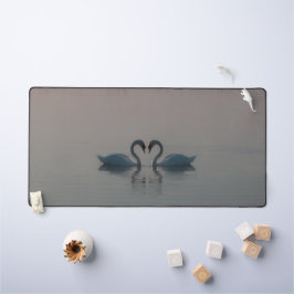 Blue Swans Schreibtischunterlage