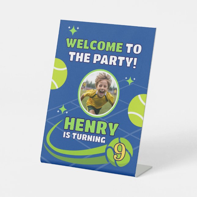 Blue Tennis Kids Birthday Welcome Party Sockelschild (Vorderseite)