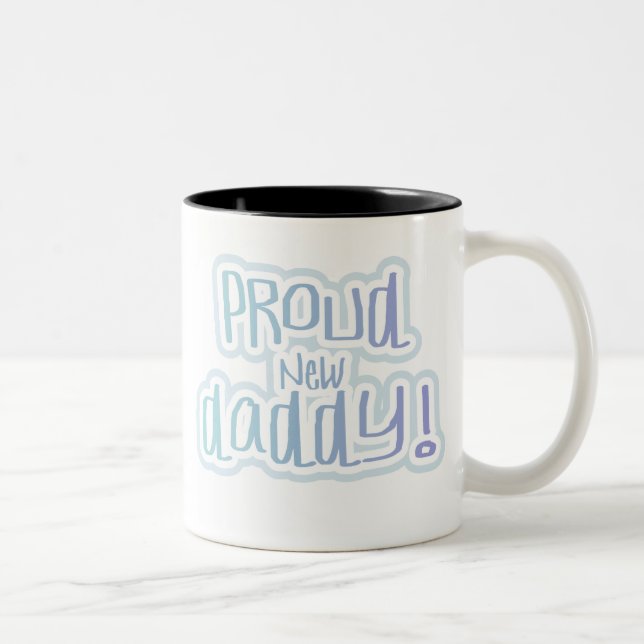 Blue Text Proud New Daddy Zweifarbige Tasse (Rechts)