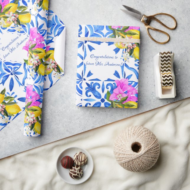Blue Tiles Bougainvillea personalisiert Geschenkpapier (Kunsthandwerk)