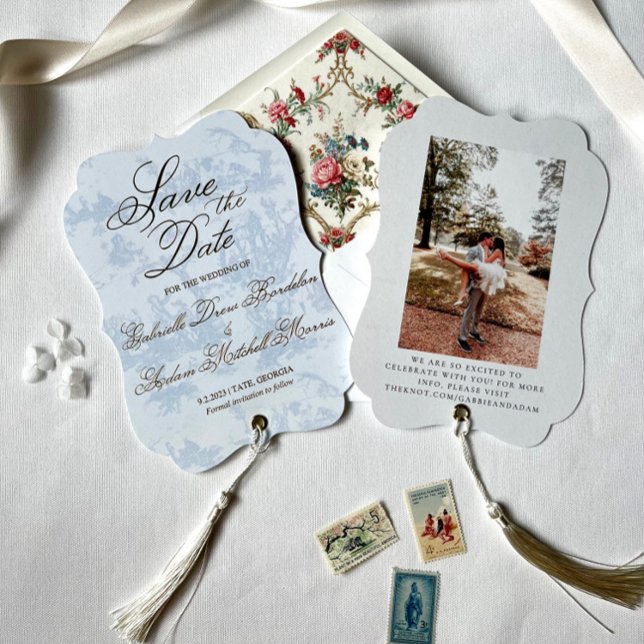 Blue Toile Wedding Save the Date Vintag Folieneinladung (Von Creator hochgeladen)