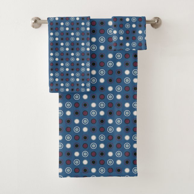Blue und Magenta Dots Badhandtuch Set (Insitu)