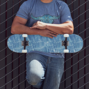 Blue Water Waves Skateboard