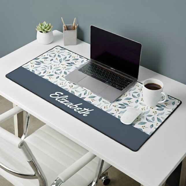Blue Watercolor Botanical Pattern Custom Name Schreibtischunterlage (Von Creator hochgeladen)