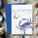 Blue Watercolor Crab Beach Weihnachtskarte Feiertagskarte<br><div class="desc">Diese einfache Urlaubskarte zeigt eine Nachbildung meiner originalen handbemalten Aquarelltänze auf einem knusprigen weißen Hintergrund. Die Wörter Seas und Greetings sind Set in einer modernen Schriftzeichen-Typografie. Personalisieren Sie, wie Sie wollen. Die Weihnachtskarte im Küstenstil kehrt zu einer soliden blauen Farbe zurück. Eine niedliche Wahl, um sich bei Ihrer Betreuung zu...</div>