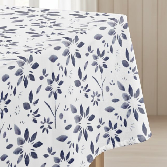 Blue Watercolor Floral Pattern Tischdecke (Von Creator hochgeladen)