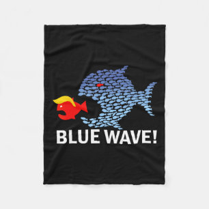 Blue Wave 2024 Funny Big Fish Little Fish Trum Fleecedecke