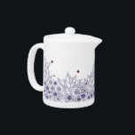 Blue White Botanic Secret Garden Teapot<br><div class="desc">Dunkelblau-weiße Linie zeichnend von Dianthus und Lilie der Tal Blume mit botanischem Blattwerk und niedlichen roten Ladybugs. Blauer weißer Botanischer Garten Teapot.</div>