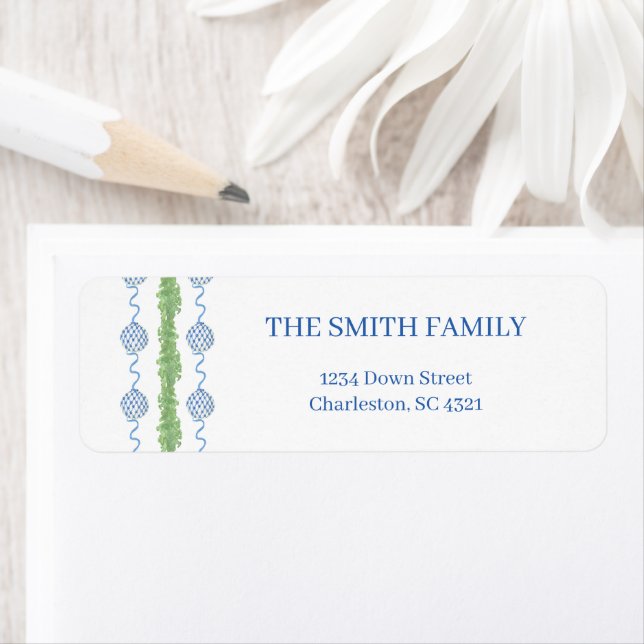 Blue & White Chinoiserie Garland Grandmillennial (Insitu)