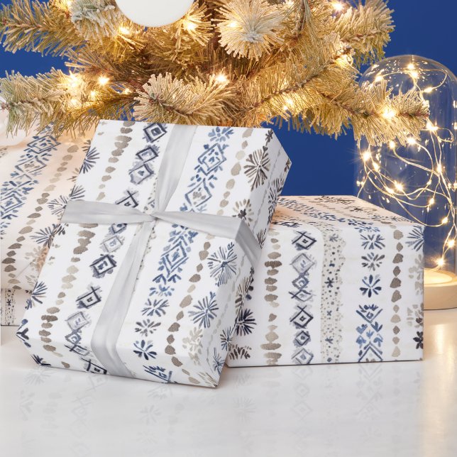 Blue White Cream Stripes Christmas Geschenkpapier (Feiertage)