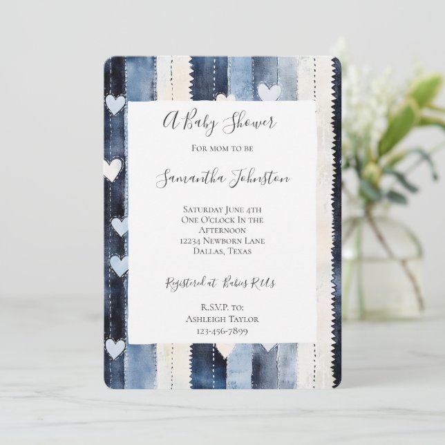 Blue White Denim Heart Stripes Baby Dusche Einladung (Stehend Vorderseite)