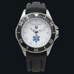 Blue|White EMT Custom Monogram Watch Armbanduhr<br><div class="desc">Eine monogramm blaue und weiße Uhr mit einem medizinischen EMT-Symbol und einer Stelle für den Namen Ihres Geschenkempfängers und das erste Monogramm Ihres Nachnamens. Ein großartiges Geschenk für jeden, der EMT / PARAMEDIC ist oder sogar Feuerwehrmann oder Freiwilliger, oder ein stolzes Mitglied der medizinischen Gemeinschaft. Diese Uhr enthält ein weißes...</div>