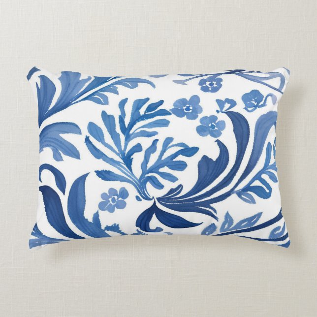 Blue & White Floral Design | Chinoiserie Pattern Dekokissen (Vorderseite)