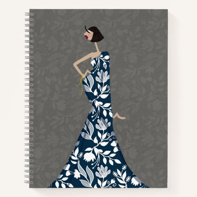 Blue & White Florals Woman Fashion Notizbuch (Vorderseite)