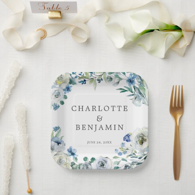 Blue White Peony Floral Custom Spring Wedding Pappteller (Hochzeit)
