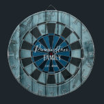 Blue Wood Ocean Life Custom Familienname  Dartscheibe<br><div class="desc">Imitate aus Holz mit Monogramm und Familienname in der Mitte der Tafel. Seestern und Meerestiere</div>