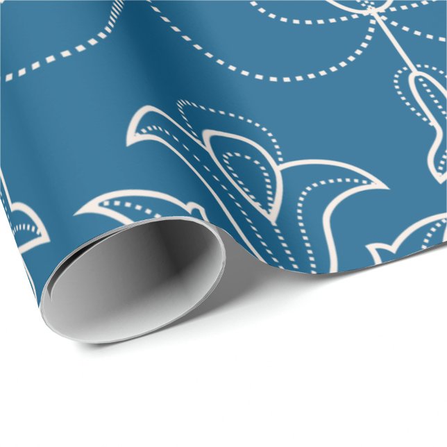 Blue wrapping paper with white floral pattern  geschenkpapier (Von Creator hochgeladen)