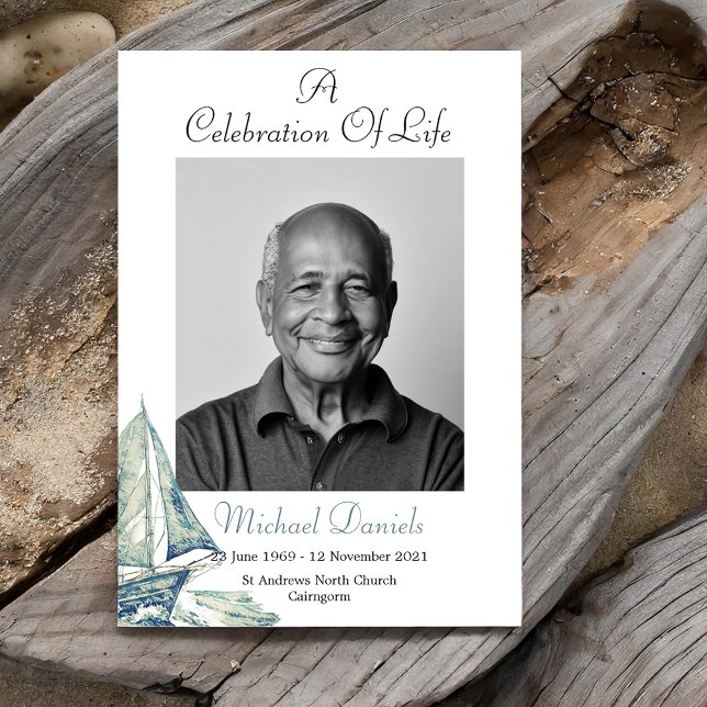 Blue Yacht Célébration De La Vie Carte photo (Créateur téléchargé)