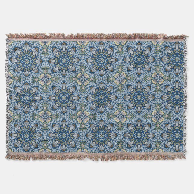Bluebell Harmony - Floral Mandala Decke (Vorderseite)