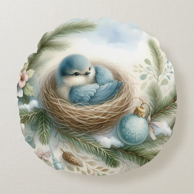 Bluebird Nest with Ornaments in Winter Pines Rundes Kissen (Vorderseite)