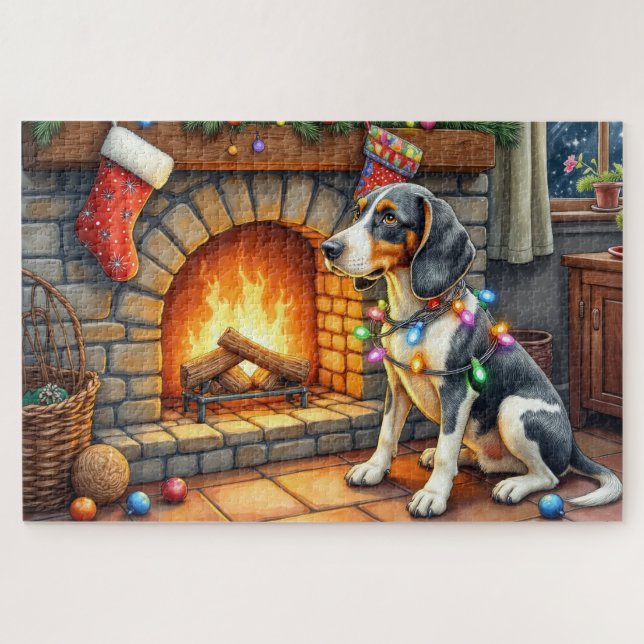 Bluetick Coonhound Kamin mit Weihnachtslichtern (Horizontal)