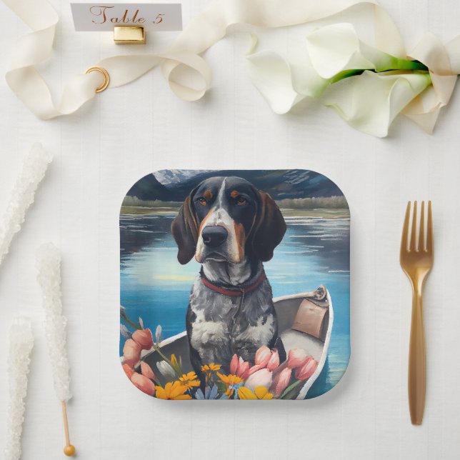 Bluetick Coonhound on a Paddle: Ein Landschaftlich Pappteller (Hochzeit)