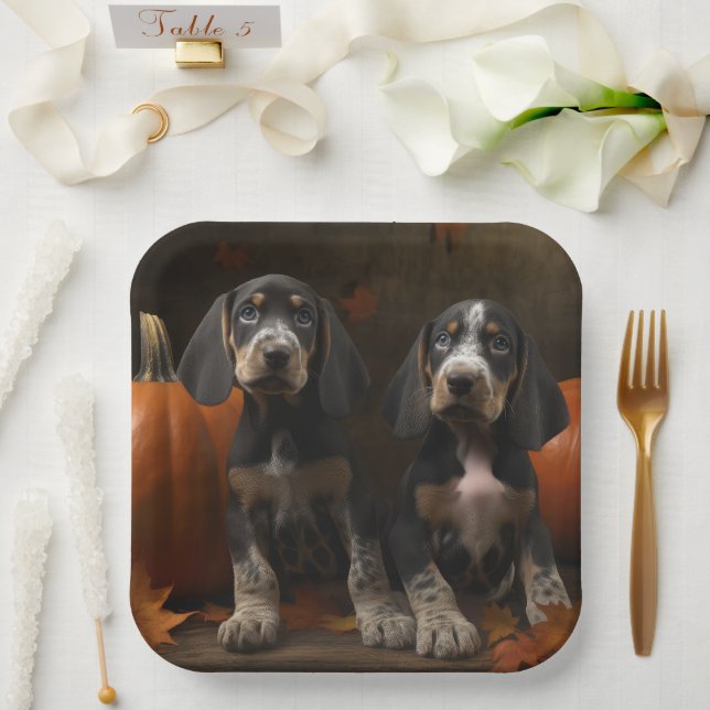 Bluetick Coonhound Welpe Herbst Delight Pumpen Pappteller (Hochzeit)