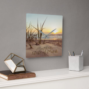 Bluffton State of Mind In den Sand geschrieben SC  Quadratische Wanduhr