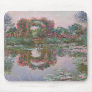 Blühende Bögen, Giverny - Claude Monet - c1913.j Mousepad