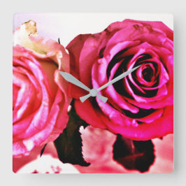 Blühende Rose Quadratische Wanduhr