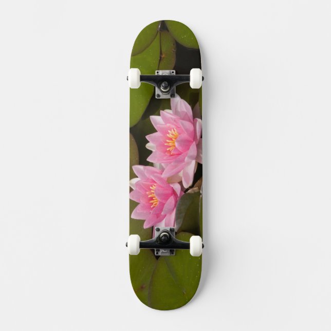 Blühende Wasserliken Skateboard (Vorderseite)