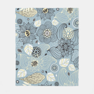 Blühender Herbst: Elegantes saisonales Design Fleecedecke