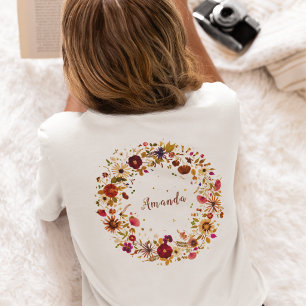 Blühender Kreis   Pressed Flower Art von S. Frigui T-Shirt