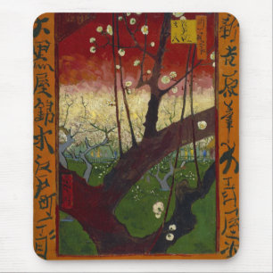 Blühender Pflaumenbaum Mousepad