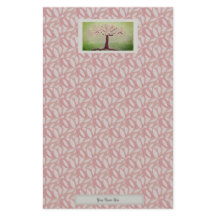 Blühender rosa Baum