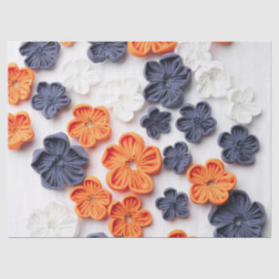 Blume aus handgefertigten Frühlingstoffen, orange Seidenpapier