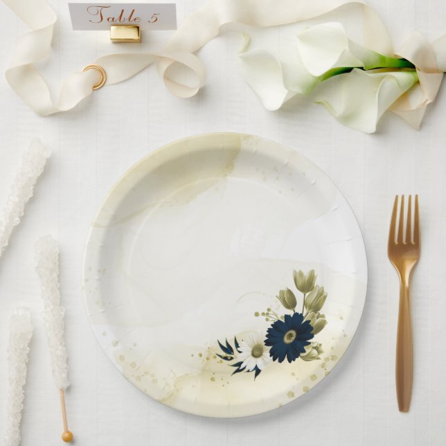 Blume aus phantastischem Elfenbeingold Pappteller (Hochzeit)