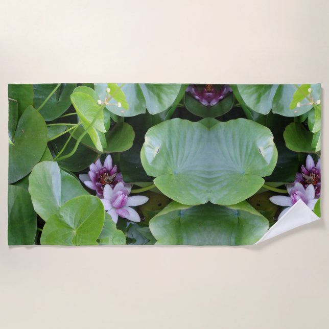 Blume aus rosa Seerosen, Lotus-Blume, Foto Strandtuch (Vorderseite)