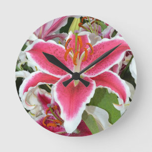 Blume aus rosa Sterngazer Runde Wanduhr